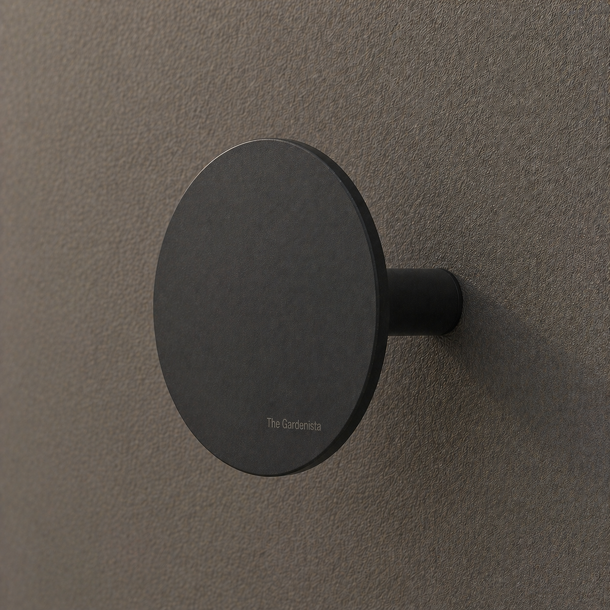Modern Wall Mounted Hose Holder – Black (Small) | The Gardenista